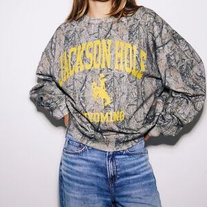 Diamond Cross Ranch Jackson Hole Wyoming Graphic Sweatshirt - Yellow Logo
